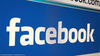 Pendiri WhatsApp Mengajak Hapus Facebook